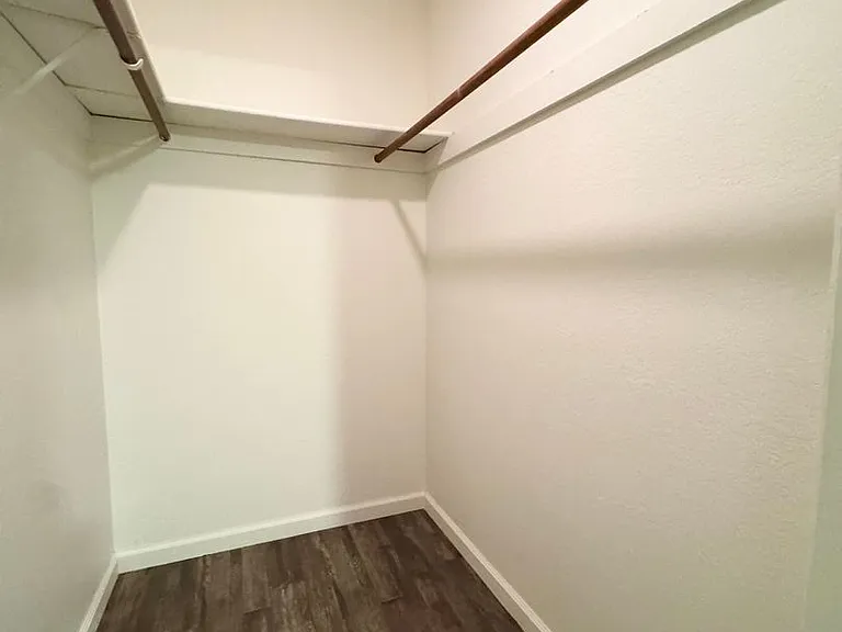 1502 Cottonwood Ave — Photo 18