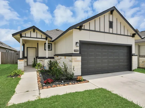 5302 Seymour Dr, Houston, TX 77032