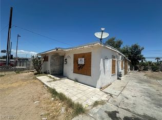 2105 E Saint Louis Ave, Las Vegas, NV 89104