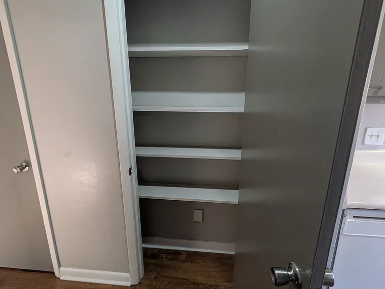 Torrance Apartment — Photo 12