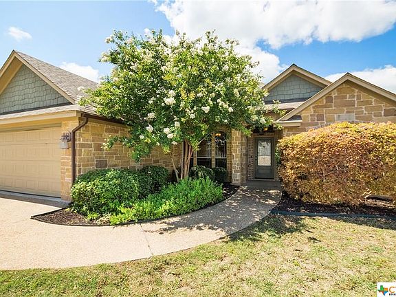 3rd image of 931 Kacie Dr