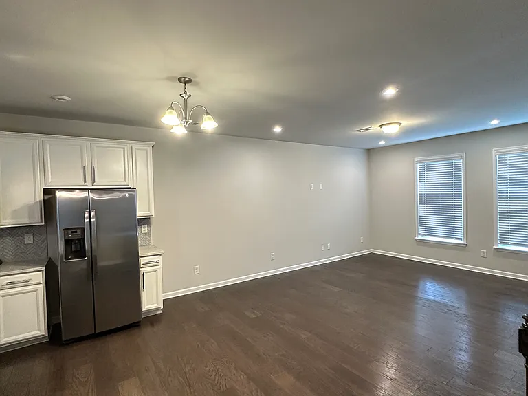 3040 Regal Crown Dr — Photo 4
