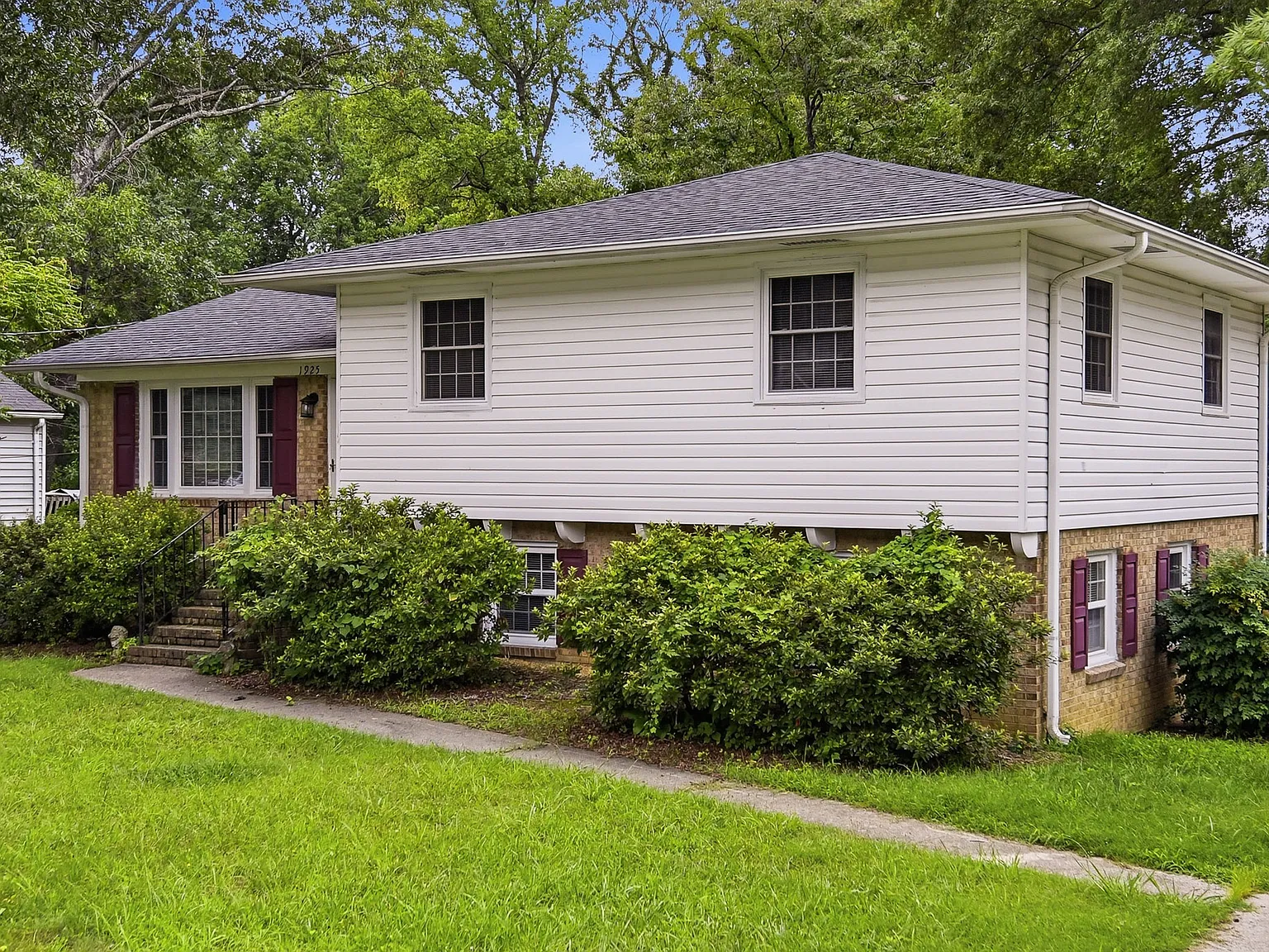 3 bed, 1679 sqft, $1,800 — Photo 1