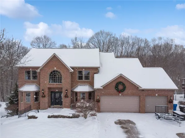 12446 Carmichael Cir, North Huntingdon, PA 15642