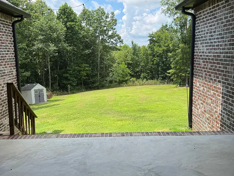 621 Pike Dr — Photo 28