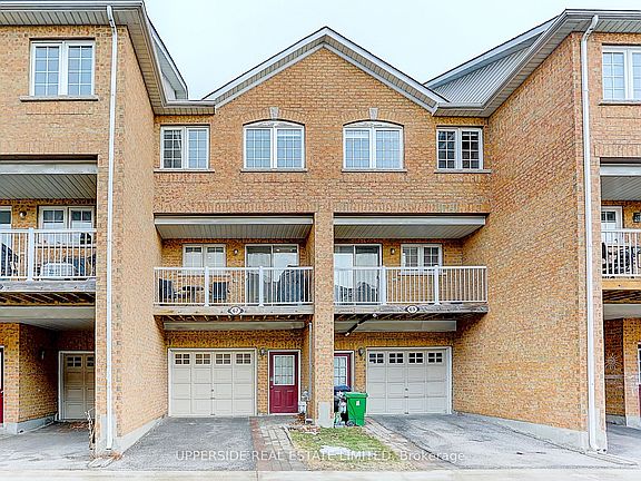 3rd image of 67 Birdstone Cres