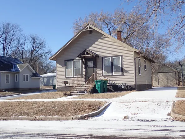 131 Bluff Ave, Jackson, MN 56143