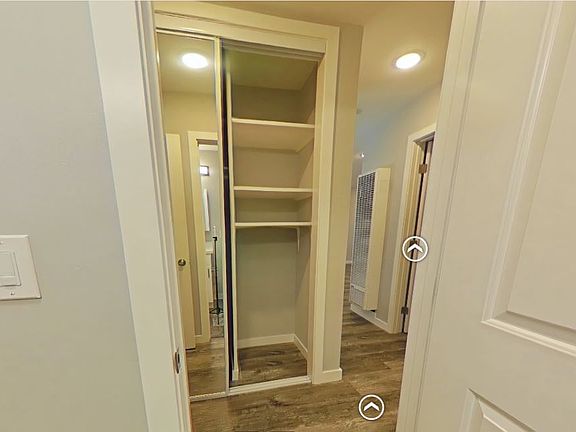 5th image of 4180 Byron St #4180B