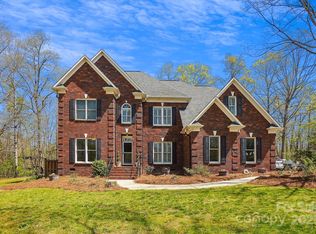 420 Woodlark Ct, Indian Trail, NC 28079