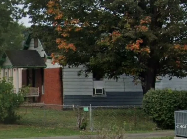 613 Latonia St, Ironton, OH 45638