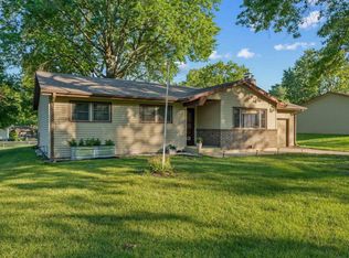 2621 SE Tidewater Dr, Topeka, KS 66605
