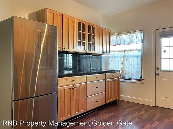 4th image of 1374 11th Ave #1372