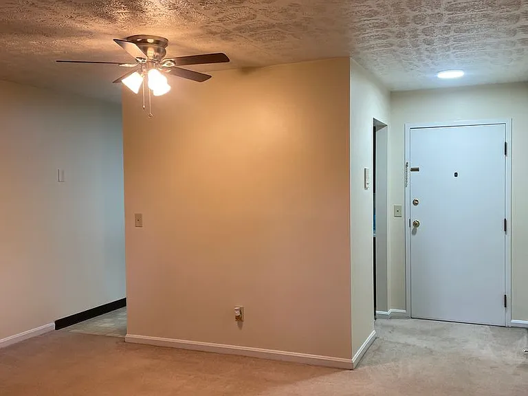 Cortland Court Apartments 333 — Photo 6