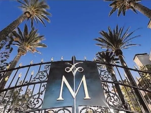 21550 Burbank Blvd APT 208, Woodland Hills, CA 91367