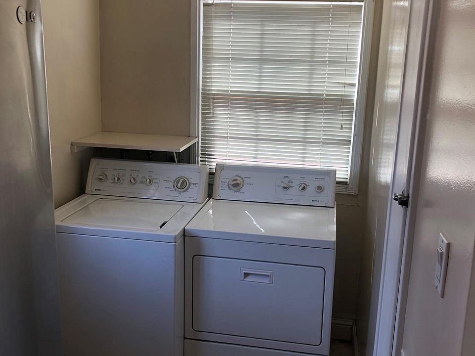 1st image of 2021 Heatherdale Ave