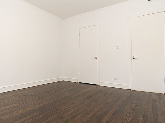 4th image of 3249-51 N Damen Ave #3S