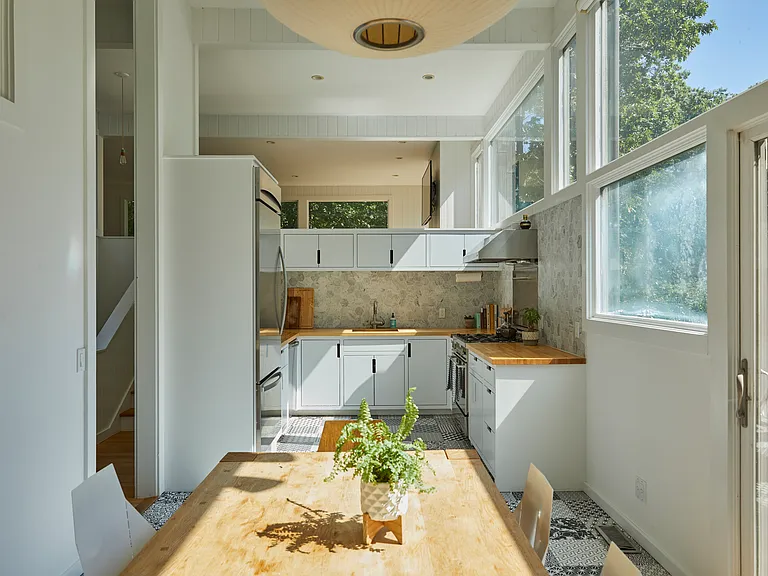 Pheasant Rd — Photo 4