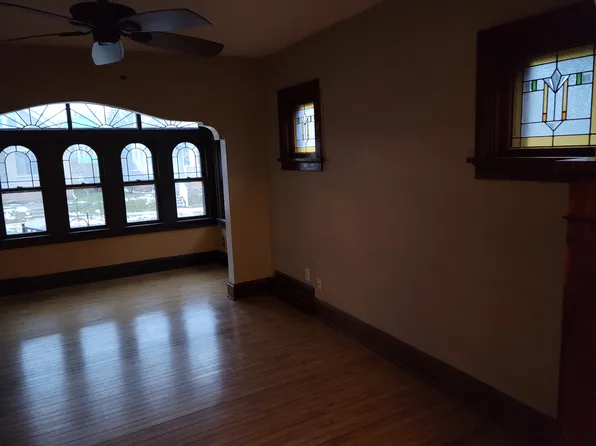 (undisclosed Address), Milwaukee, WI 53219