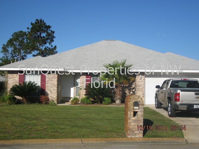 1st image of 2147 Chatsworth Dr
