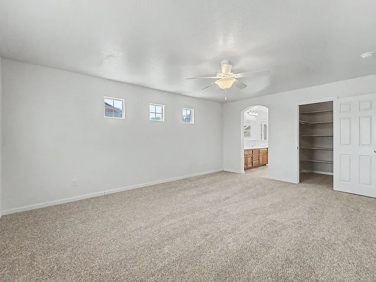 5590 Cobbler Ln — Photo 22