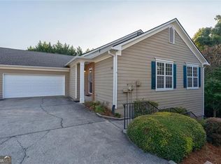 326 Camry Cir, Dallas, GA