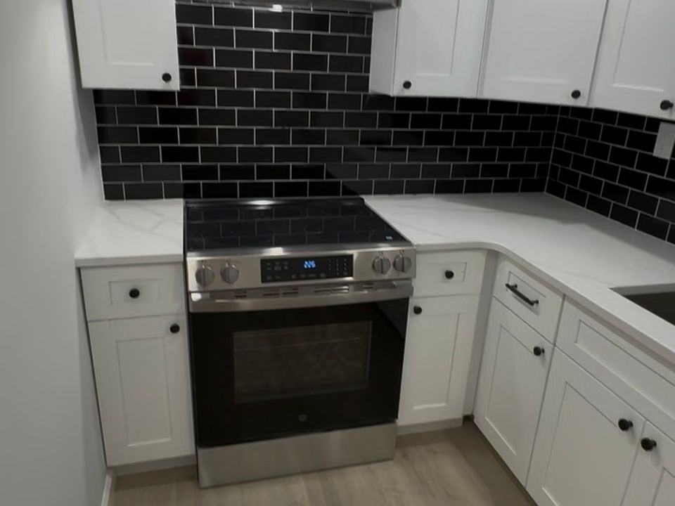 1st image of 907 E 232nd St #1