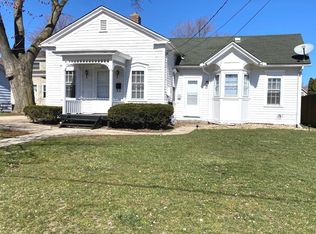 1821 7th St, Peru, IL 61354