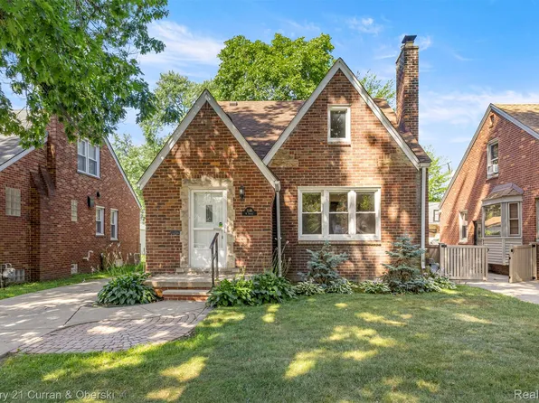 1149 Drexel St, Dearborn, MI 48128