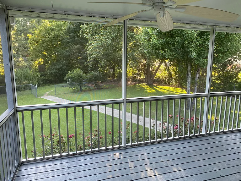 110 Brookwood Creek Dr — Photo 27