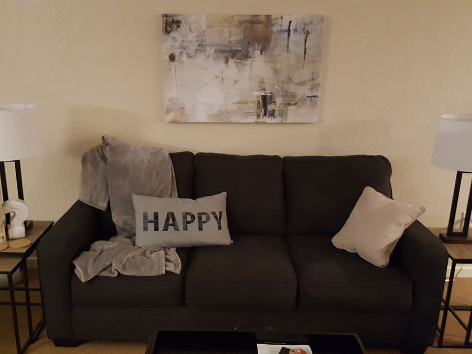 1st image of 1485 Empire Ave #304
