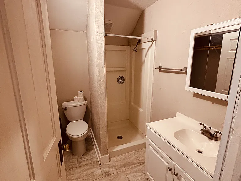 205 E Saint Louis St #6 — Photo 5