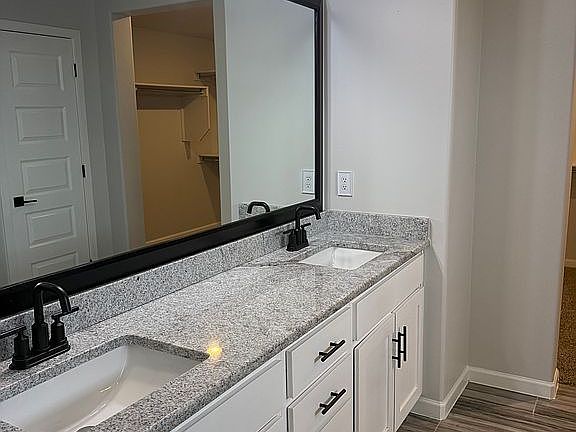 4th image of 13737 Eccles Rd