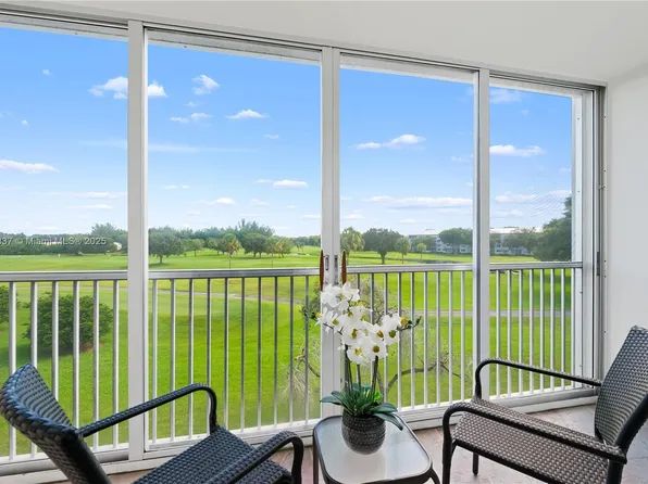 12701 SW 13th St APT 310F, Pembroke Pines, FL 33027