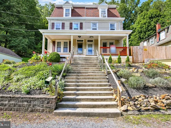 1438 Sesser Ln, Reading, PA 19606