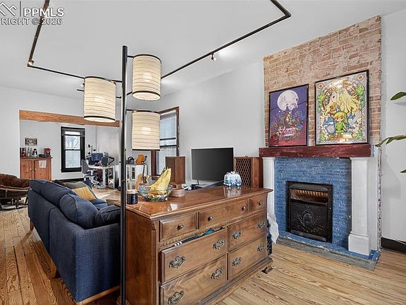 2nd image of 308 Inca St