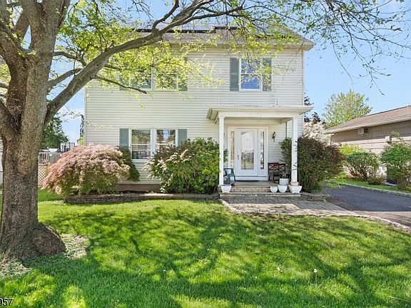 2nd image of 311 Bell Ave