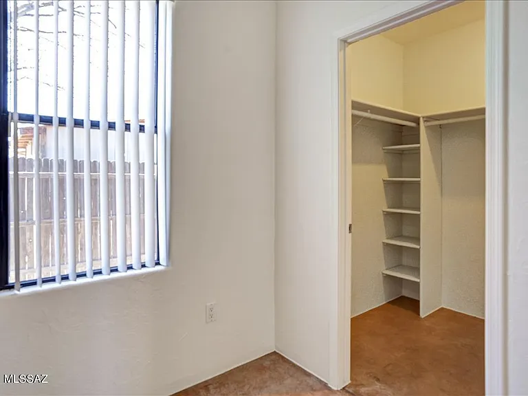 1220 E Water St #2 — Photo 14