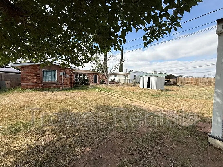3728 Holley Ave — Photo 31