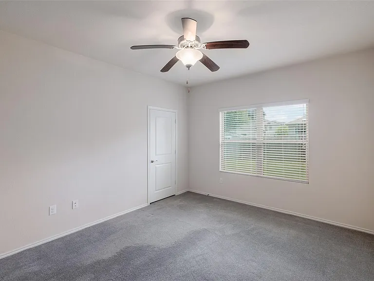 5700 Eden Dr — Photo 16