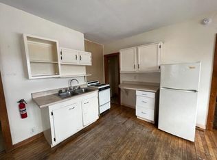 6 Waldo St, Augusta, ME 04330
