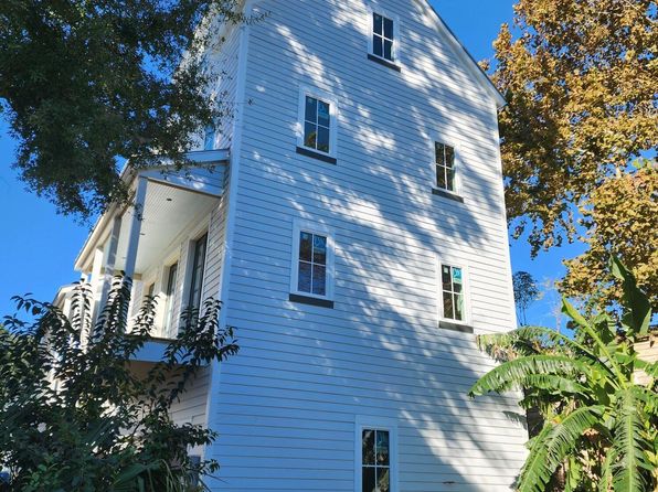 charleston-south-carolina-441874038 picture