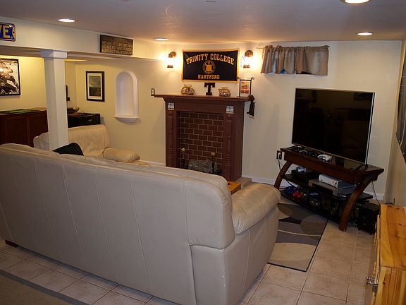 Man Cave. Finished Basement