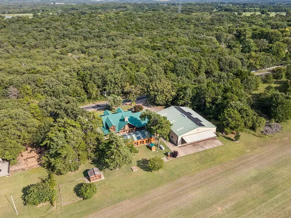 399 Tanglewood Trl, Pottsboro, TX 75076