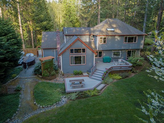 3rd image of 4486 NW Hosman Cir
