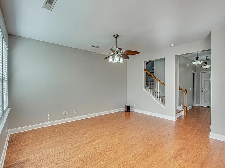 233 Woodbrook Way — Photo 10