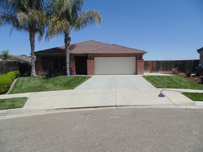 2852 Azalea Ct, Tulare, CA, 93274