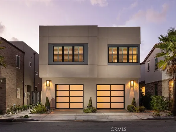205 Ocean Pl, Seal Beach, CA 90740