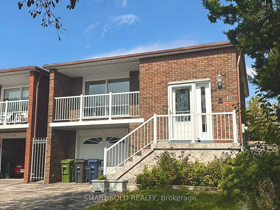 12 Glendinning Ave