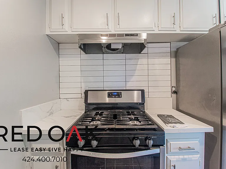 301 Avocado St #2 — Photo 13