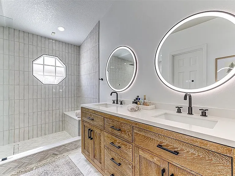 814 Brightview Dr — Photo 20